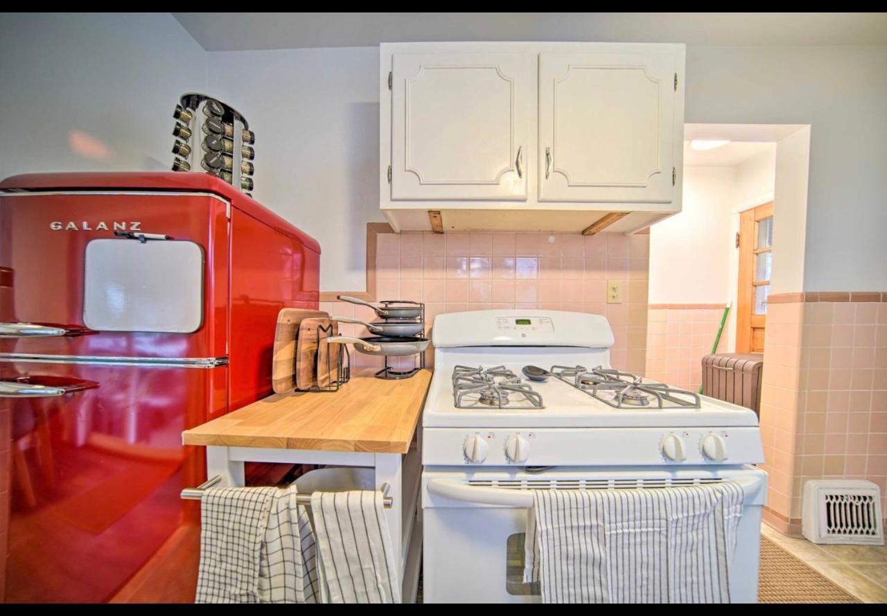 Modern Home • Family Friendly • Grill • Fireplace Erie Eksteriør bilde